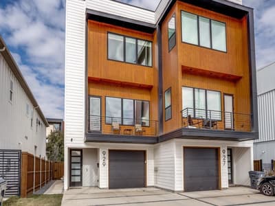 929 Bayonne Street, Dallas TX 75212
