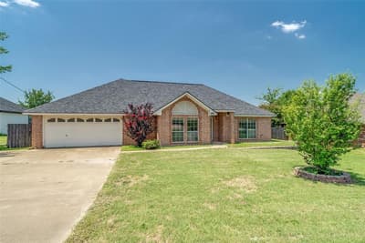 3907 Frisco Circle, Granbury TX 76048