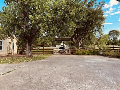 15180 Old China Spring Road, China Spring TX 76633 - Photo 4