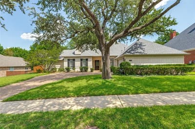 1105 Hills Creek Drive, McKinney TX 75072 - Photo 2