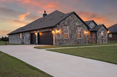 123 Cedar Elm Lane, Nevada TX 75173