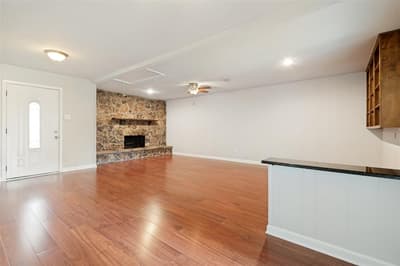 13520 Mount Castle Drive, Farmers Branch TX 75234 - Photo 4