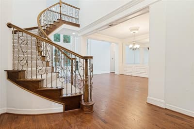 801 Shady Bend Court, Highland Village TX 75077 - Photo 5