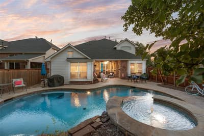 1660 Meadows Avenue, Lantana TX 76226 - Photo 2