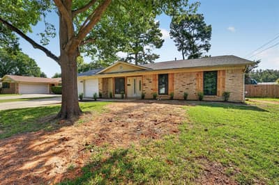 412 Apple Blossom Lane, Hurst TX 76053 - Photo 3