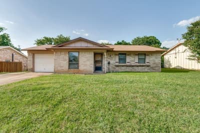 612 Glenn Drive, Euless TX 76039