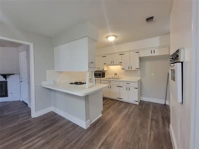 829 E Mustang Street, Crowley TX 76036 - Photo 4
