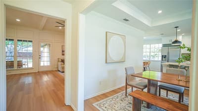 1917 Middle Glen Drive, Carrollton TX 75007 - Photo 4