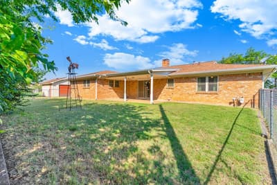 401 S Beverly Street, Crowley TX 76036 - Photo 3