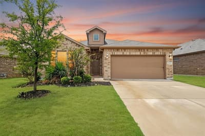 15957 Charing Cross Drive, Fort Worth TX 76247
