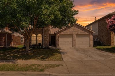 9225 Comanche Ridge Drive, Fort Worth TX 76131