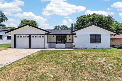 5473 Wayside Avenue, Fort Worth TX 76134 - Photo 2