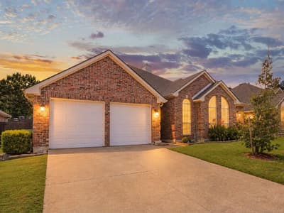 2109 Golden Arrow Drive, Flower Mound TX 75028