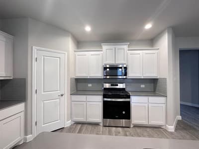 1049 Kirkham Way, Fort Worth TX 76247 - Photo 4