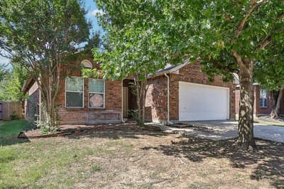 6008 Marsh Rail Drive, Denton TX 76208 - Photo 4