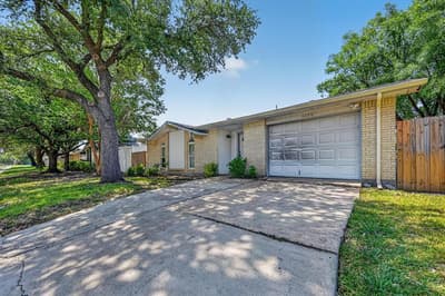 6220 Magnolia Lane, Rowlett TX 75089 - Photo 2