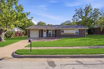 6214 Shadydell Drive, Fort Worth TX 76135 - Photo 2