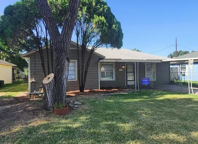 813 Choctaw Trace, Grand Prairie TX 75051 - Photo 2