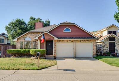 1707 Lakestone Court, Garland TX 75044