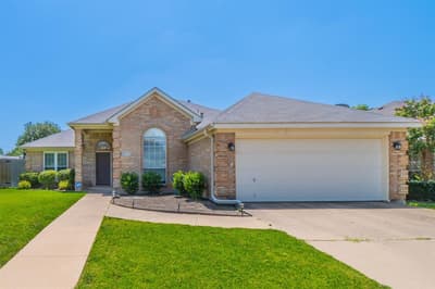 6917 Laurel Canyon Terrace, Fort Worth TX 76132