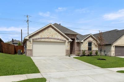 121 Whistling Duck Drive, Balch Springs TX 75181 - Photo 2