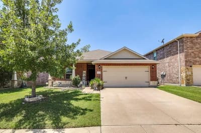 9004 Cloudveil Drive, Arlington TX 76002 - Photo 3