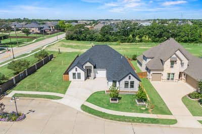 7203 Harris Place, Arlington TX 76001 - Photo 3
