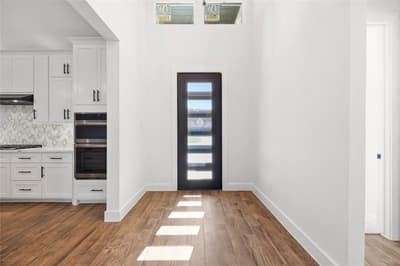 7203 Harris Place, Arlington TX 76001 - Photo 5