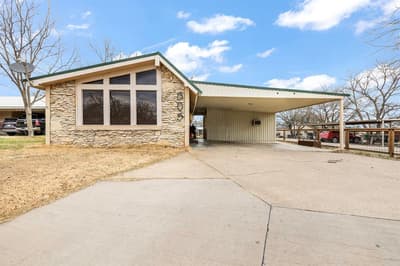 505 Alexander Road, Stephenville TX 76401
