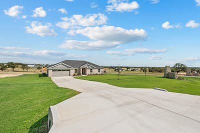 3960 John E. Woody Road, Springtown TX 76082 - Photo 2