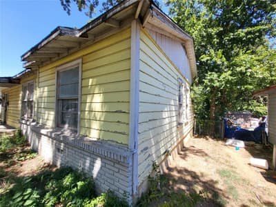 3605 Rufus Street, Fort Worth TX 76119 - Photo 3