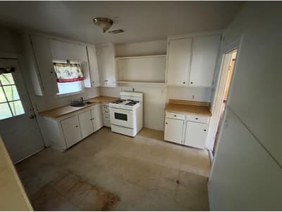 804 W Bridge Street, Weatherford TX 76086 - Photo 2
