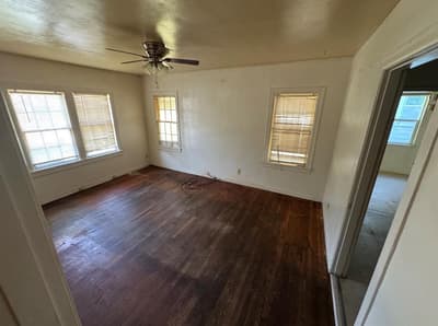804 W Bridge Street, Weatherford TX 76086 - Photo 4
