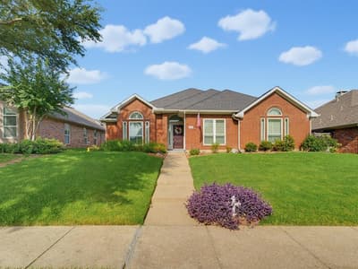 4421 Clearwater Trail, Carrollton TX 75010