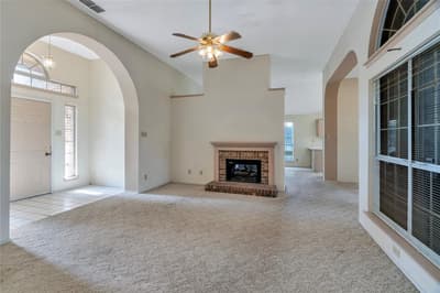 5206 Rio Court, Arlington TX 76017 - Photo 4