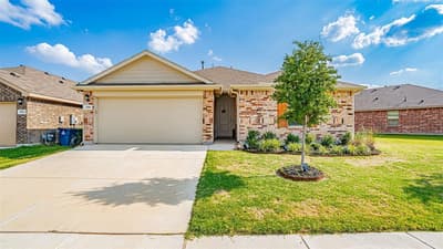 705 Basteen Lane, Justin TX 76247 - Photo 3