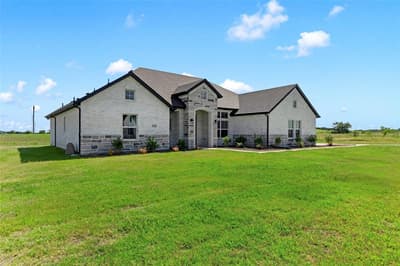 1209 DEERFIELD Drive, Wills Point TX 75169 - Photo 2