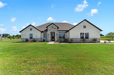 1209 DEERFIELD Drive, Wills Point TX 75169