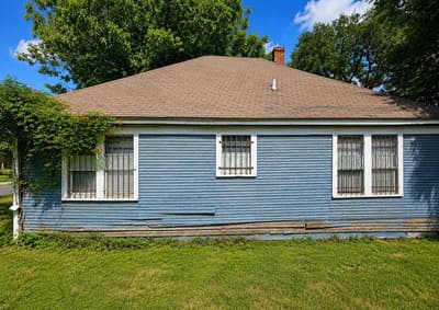 917 E Pulaski Street, Fort Worth TX 76104 - Photo 3