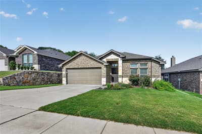 116 Wilson Cliff Drive, White Settlement TX 76108 - Photo 2