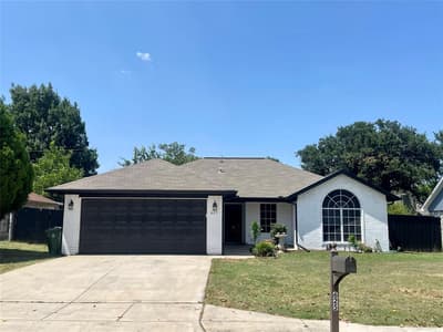 625 Main Street, Roanoke TX 76262