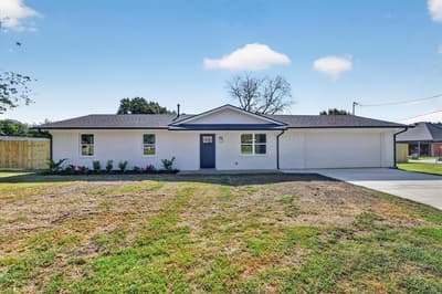 900 S 3rd Street, Sanger TX 76266