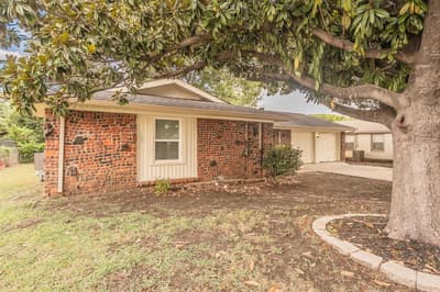 5616 Ammons Street, Haltom City TX 76117 - Photo 2