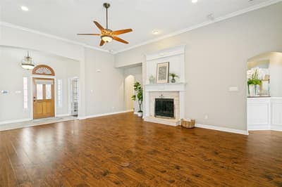 5713 Kelly Court, Haltom City TX 76137 - Photo 4
