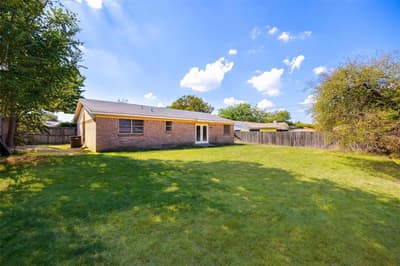 1101 Dublin Drive, Fort Worth TX 76134 - Photo 2