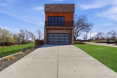 1402 Hutchins Avenue, Dallas TX 75203