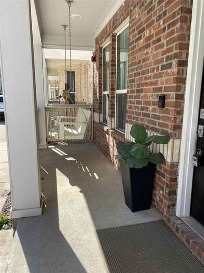 203 S Village Way, Lewisville TX 75057 - Photo 4