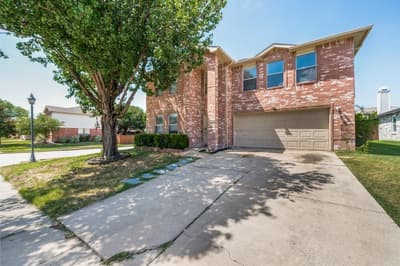 2301 Chestnut Drive, Little Elm TX 75068 - Photo 2