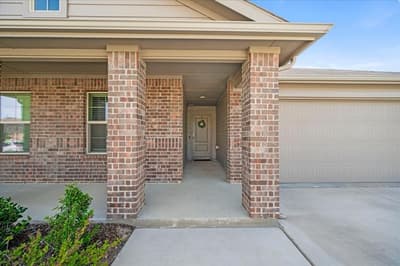 8425 Coffee Springs Drive, Fort Worth TX 76131 - Photo 3