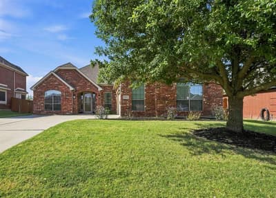 812 Peach Lane, Burleson TX 76028